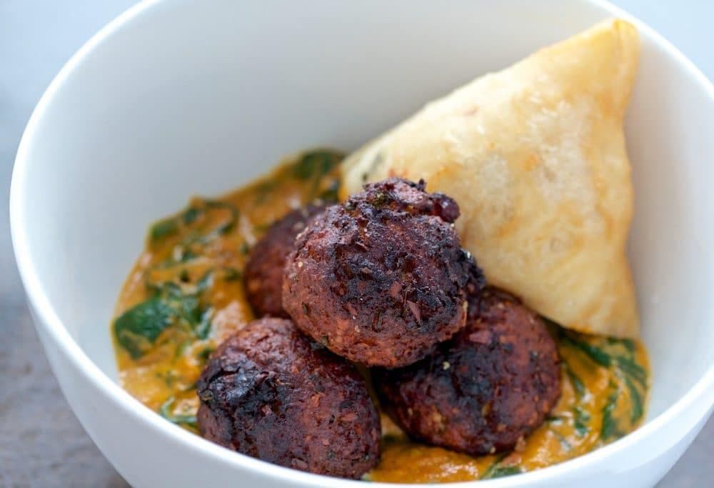 Saag Paneer(contains almonds)