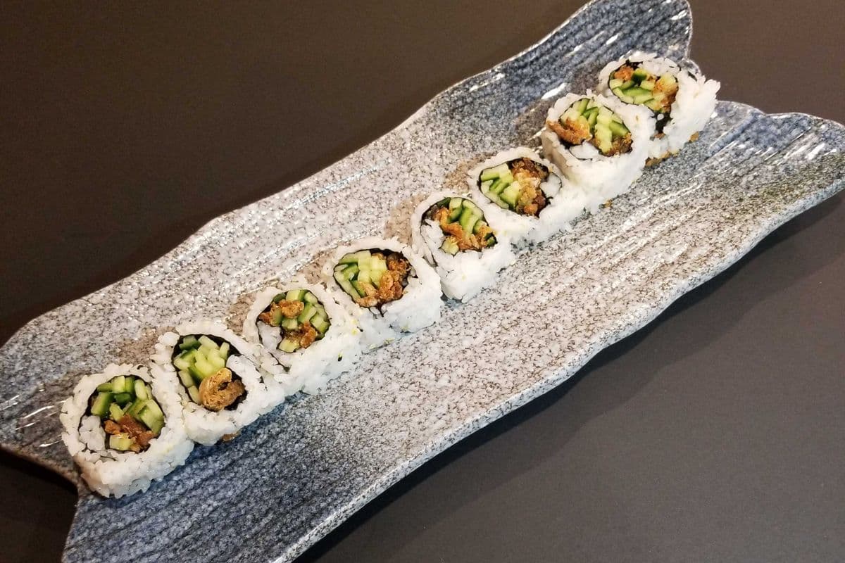 Salmon Skin Maki (8 pcs)