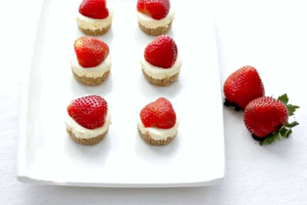 Mini Strawberry Cheesecake