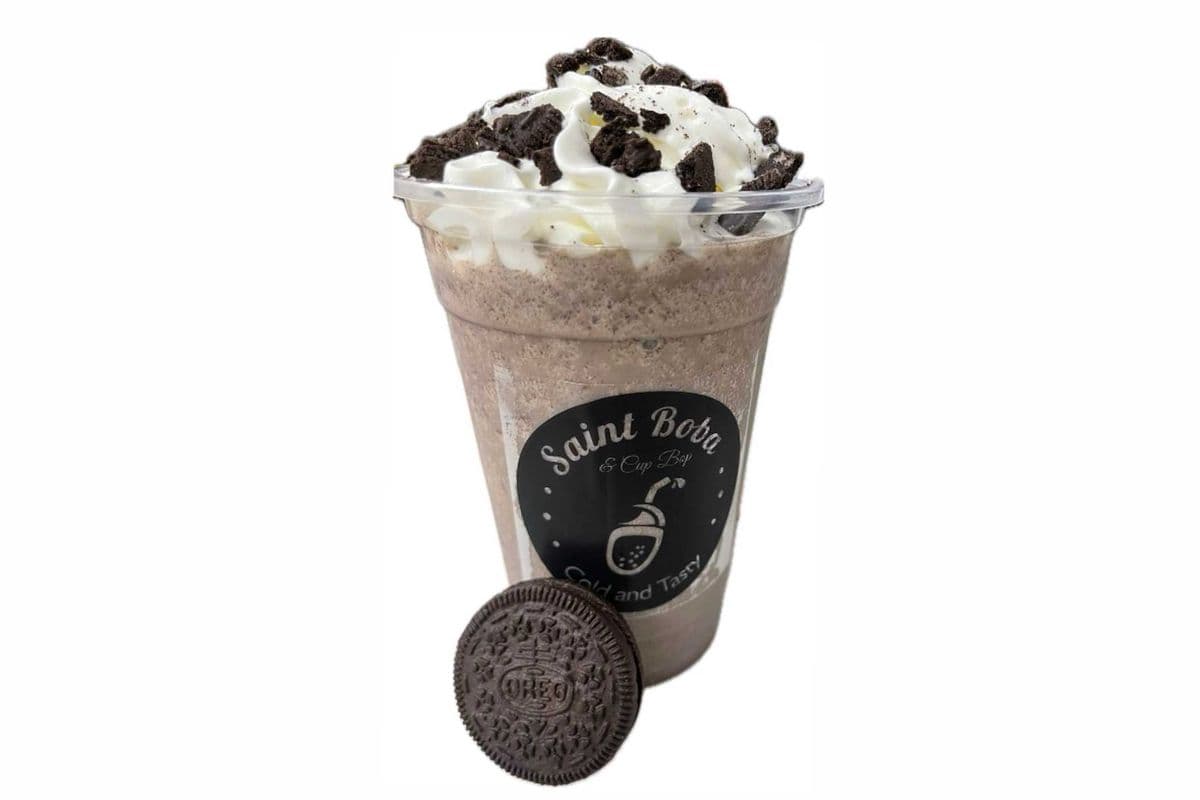 Oreo cookie milk shake