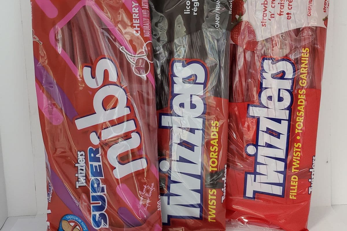 Twizzlers Licorice 350g - 450g