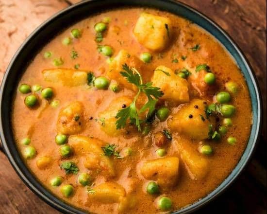 Vegan Pois aloo / Vegan Aloo Mattar (peas)