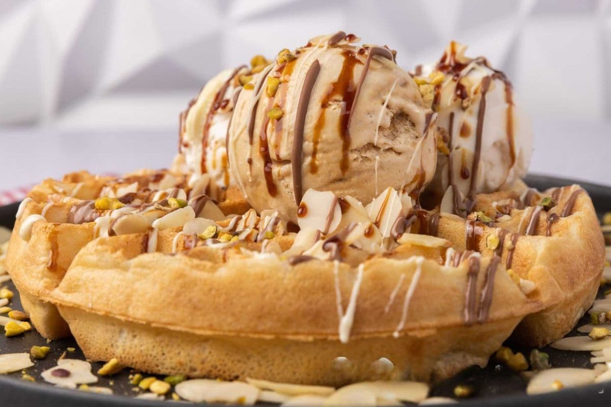 Caramel waffle