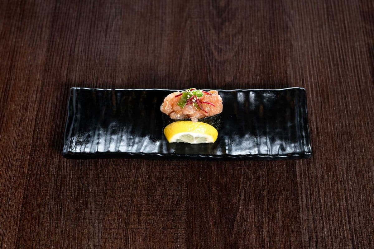 Tuna Poke Nigiri