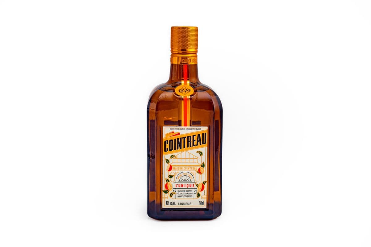 Cointreau (Cointreau S A) (750 ml) (1 x 750ML)