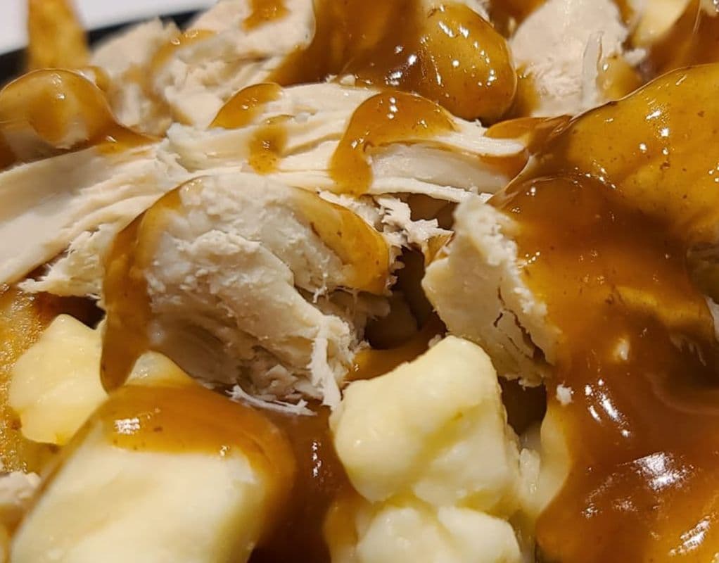 Poutine poulet M