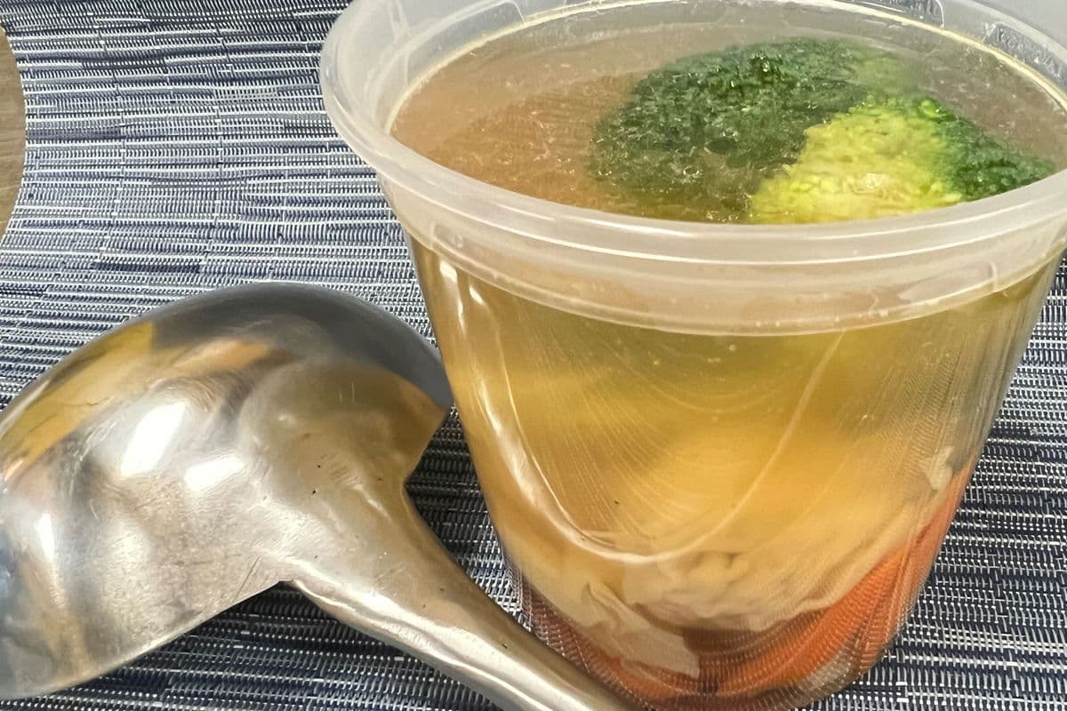 Wonton Soup (5 pcs)