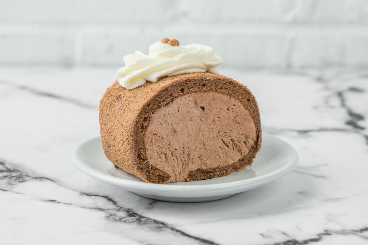 Japanese Chocolate Roll Cake