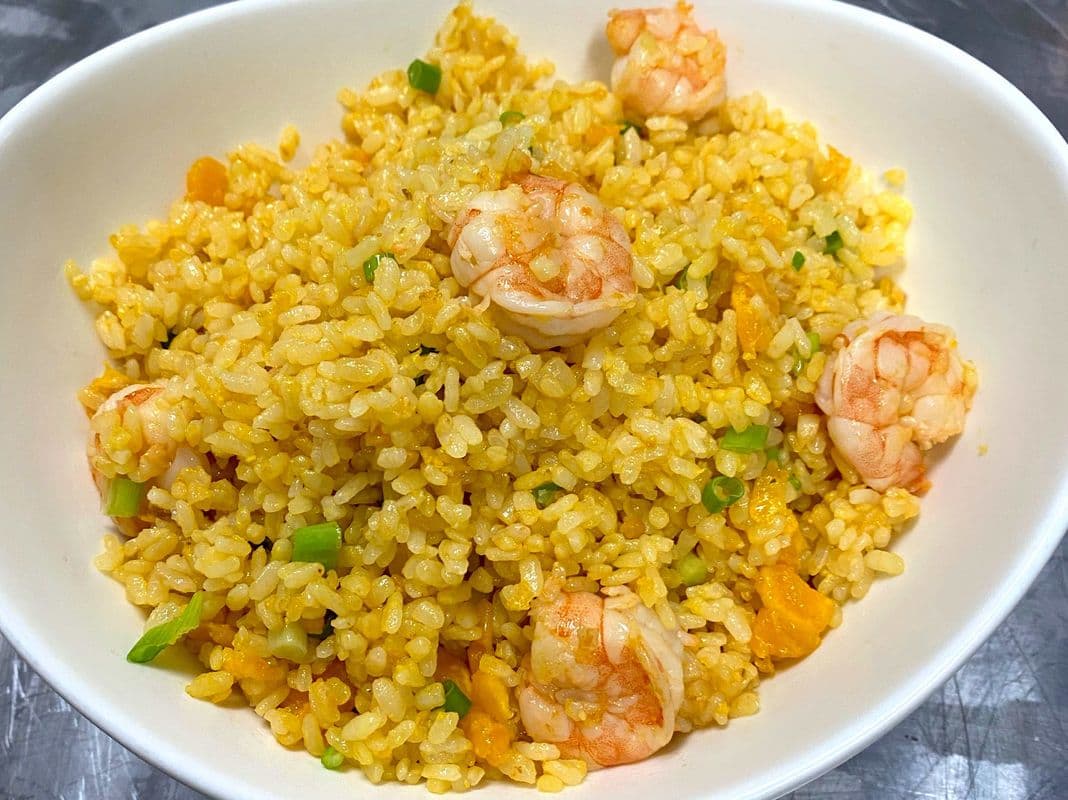 Seafood and Salted Egg York Fried Rice / 金沙海鮮炒飯