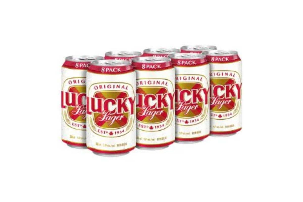 Lucky Lager (8 x 355 ml Cans)