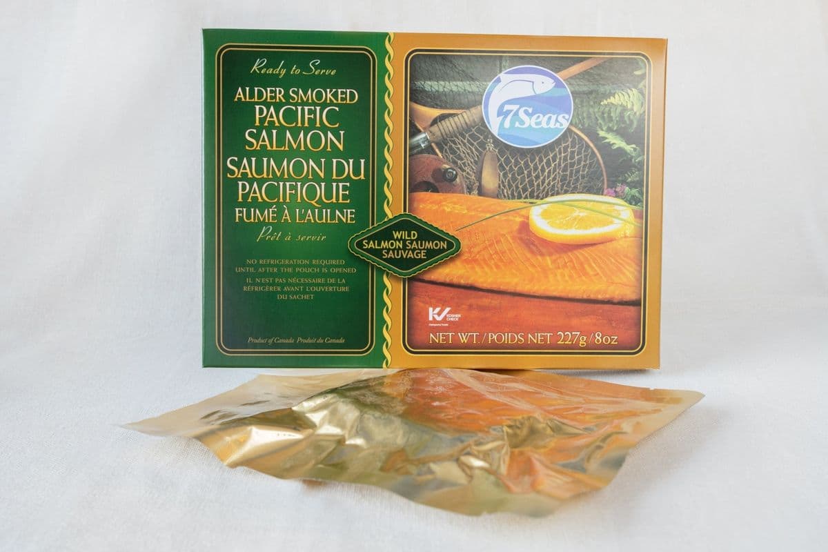 7 Seas Smoked Wild Pink Salmon 8 oz Gift Box