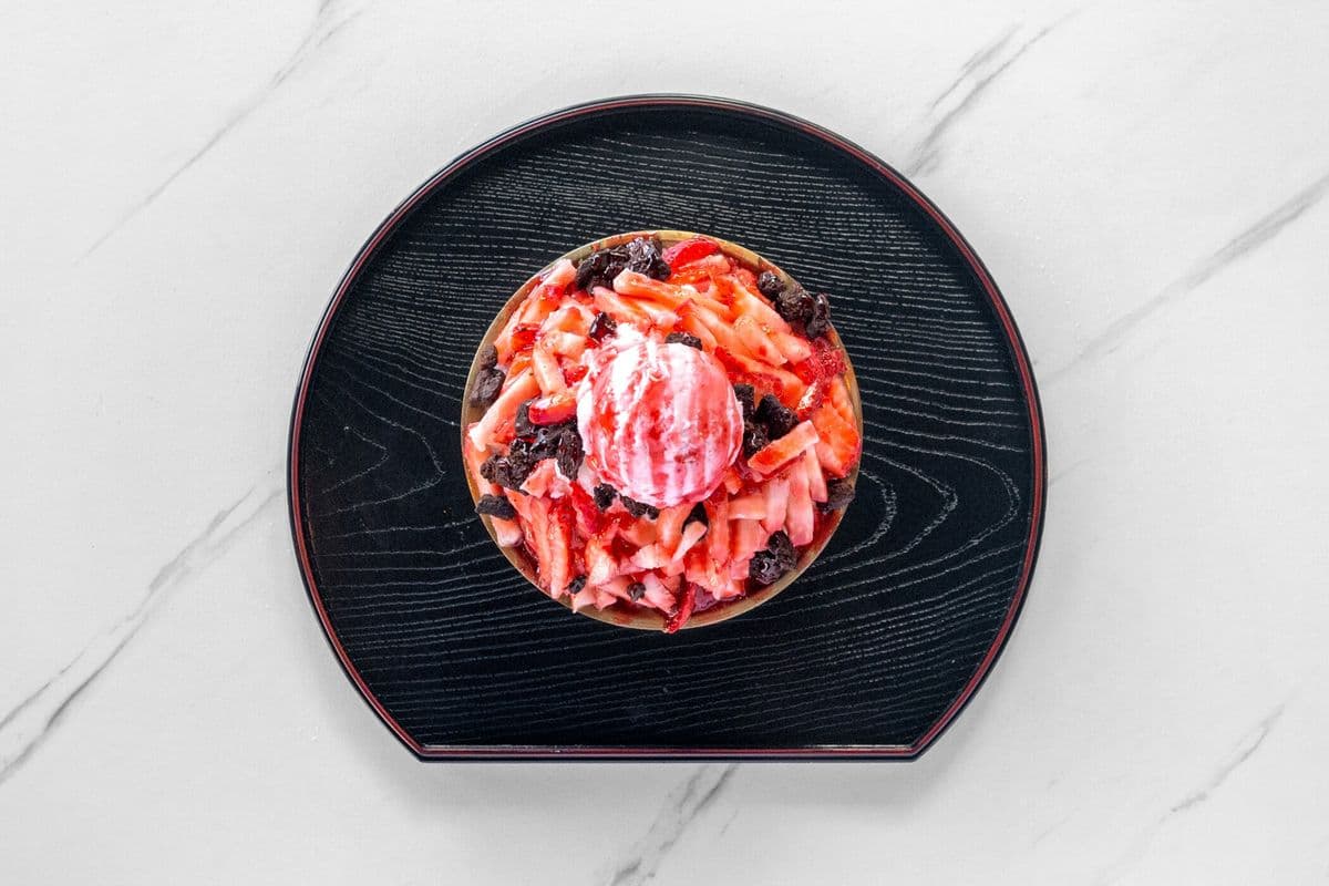 Strawberry Bingsu