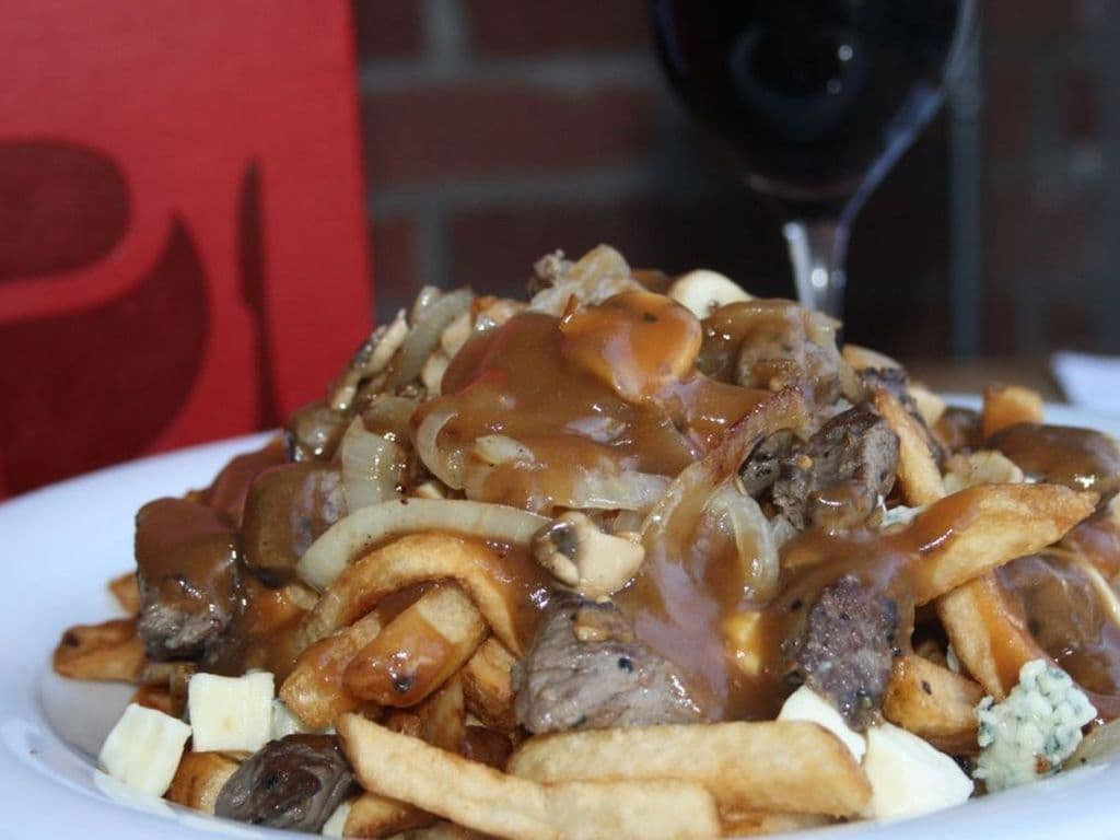 Poutine au Filet Mignon (5 oz) / Fillet Mignon Poutine (5 oz)