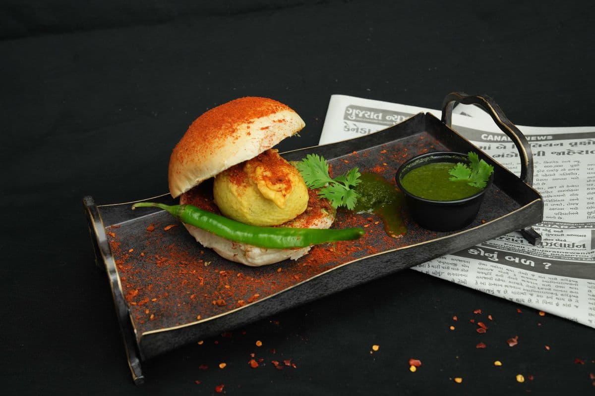 Vadapav