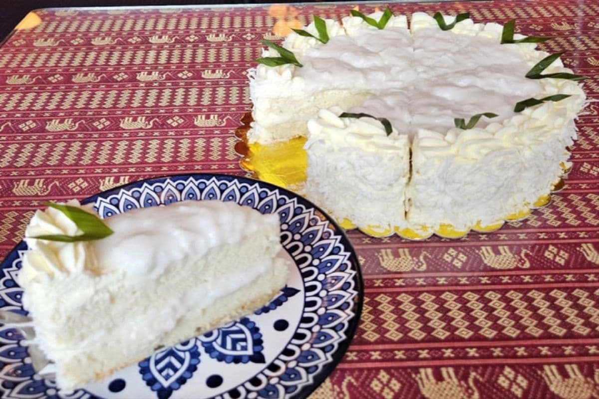 Bangkok Coco cake