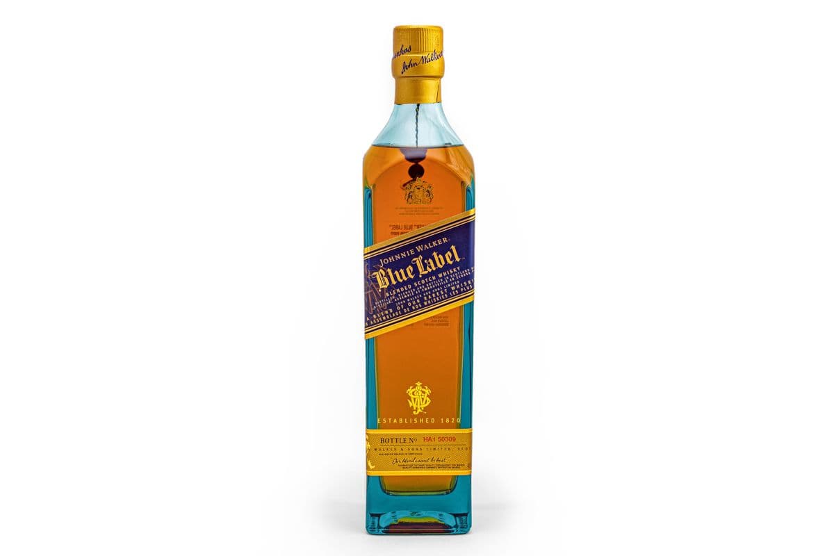 Johnnie Walker Blue Label 750 ML (1 x 750 ml)