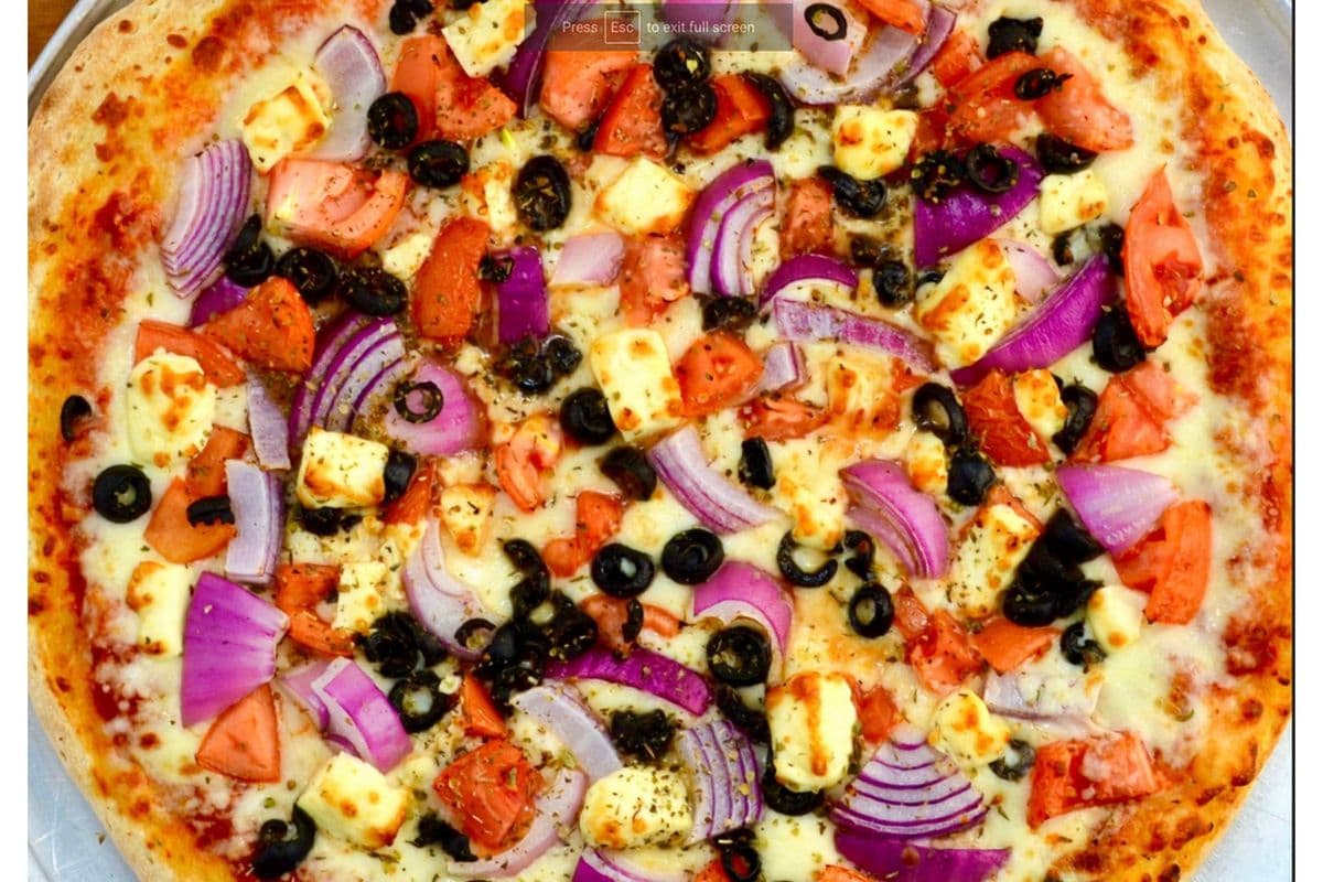 X-Large Greek Pizza