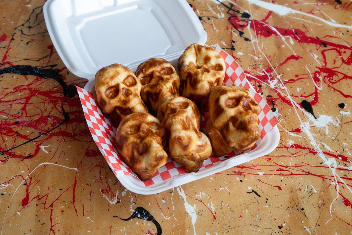 Six Pizza Skulls (6 pcs)