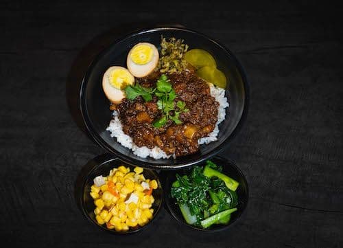 (Bento)金仙滷肉飯便當 / (Bento) Marinated Sauce Pork on Rice Bento