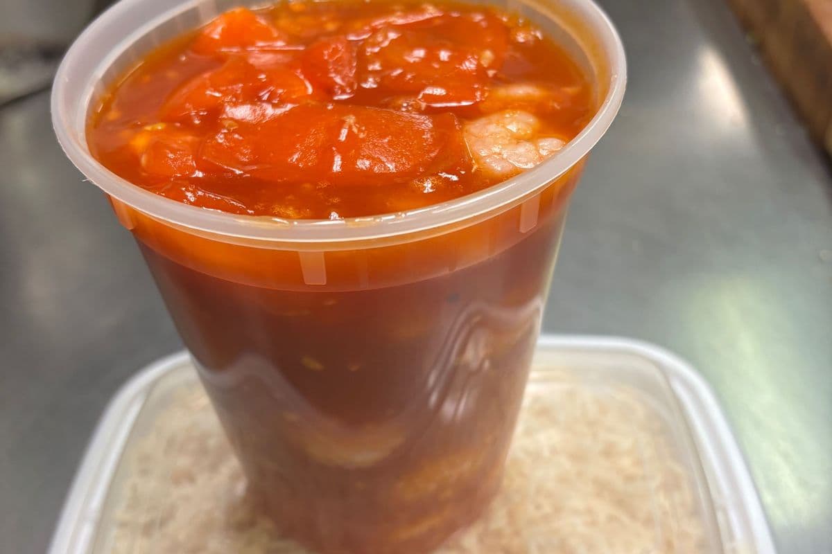 W1. Shrimp in Tomato Sauce on Sizzling Rice