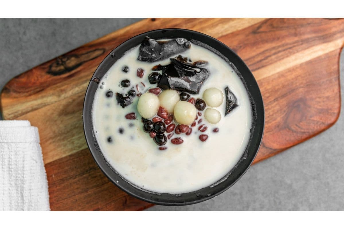 GO9. Traditional Black Grass Jelly