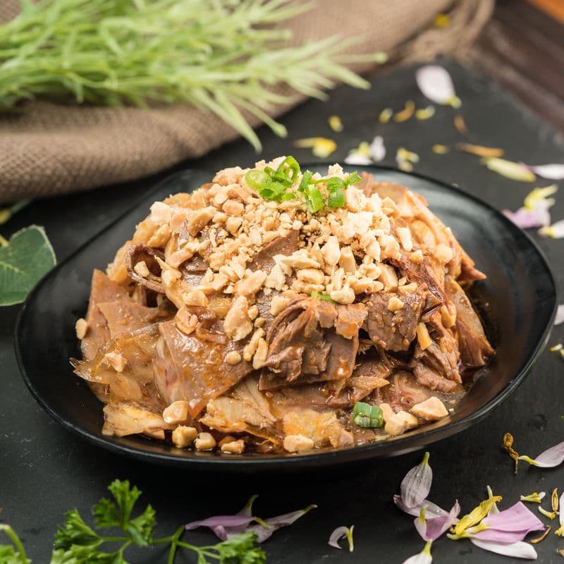 Sliced Beef and Ox Tongue in Chili Sauce夫妻肺片