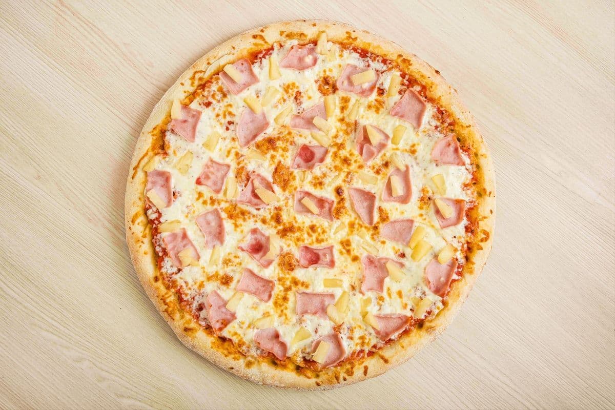 21" X-Large Pizza Hawaiian Specialty