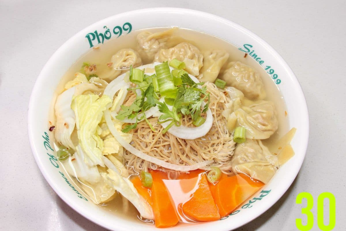 30. Egg Noodles with Wonton and Veggie