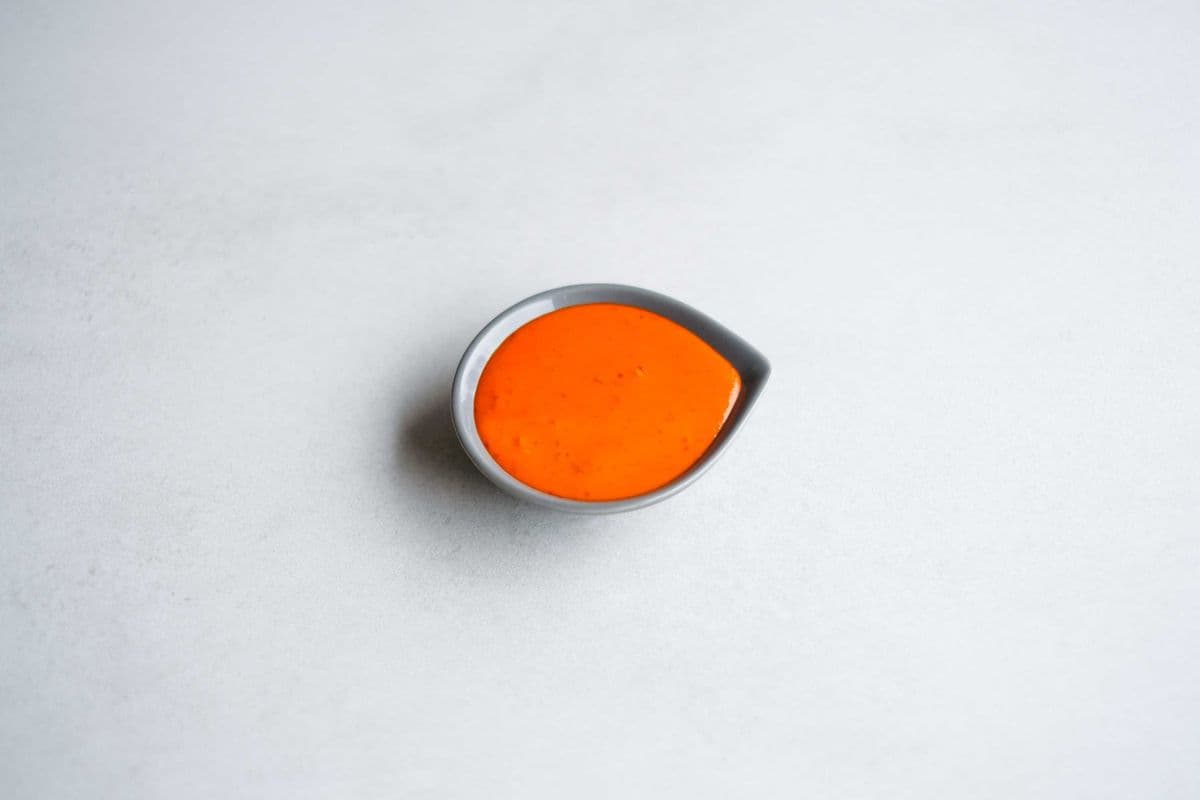 ADD HOT SAUCE (V, GF)