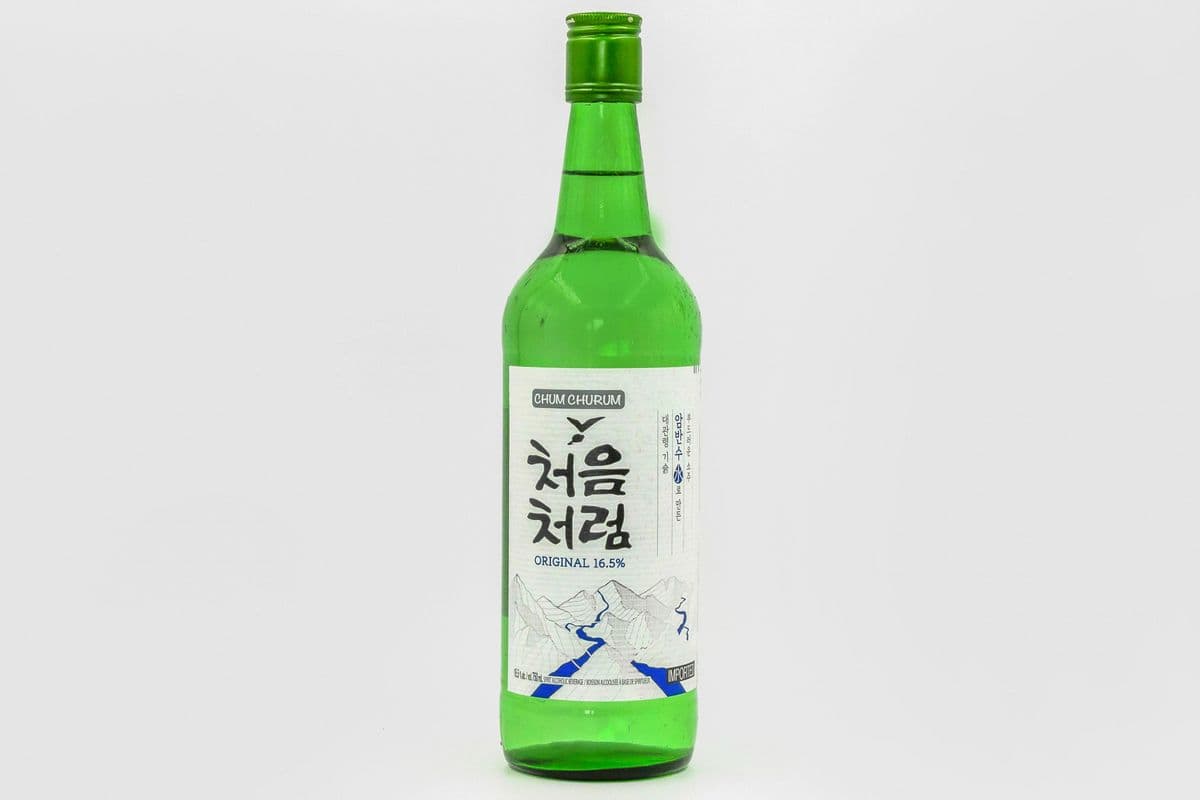 Chum Churum Soju (750ml) (1 x 750 ml)
