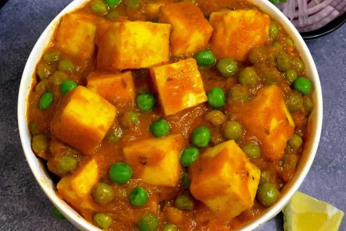 Mutter Paneer