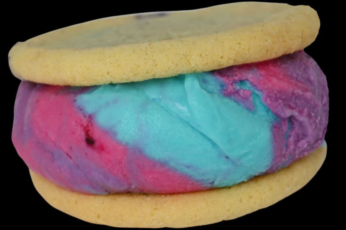 8 Ice Cream Sandwiches Variety Pack (8 Pcs)