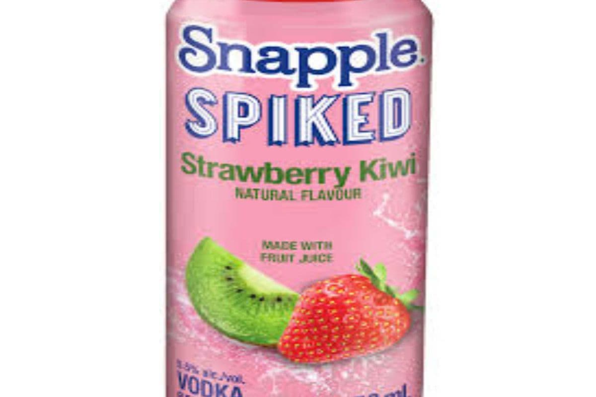 Snapple Strawberry Kiwi (458 ml Can) (1 x 458 ML )