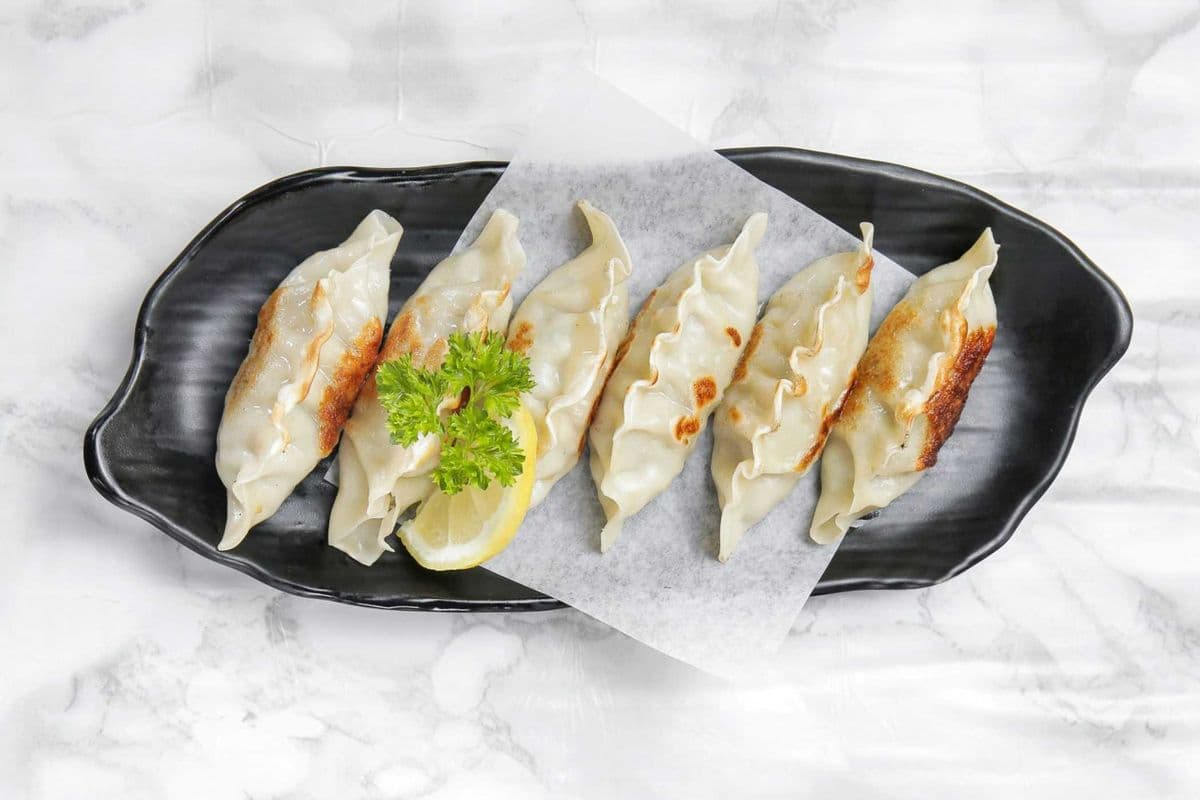 Gyoza (6 pcs)