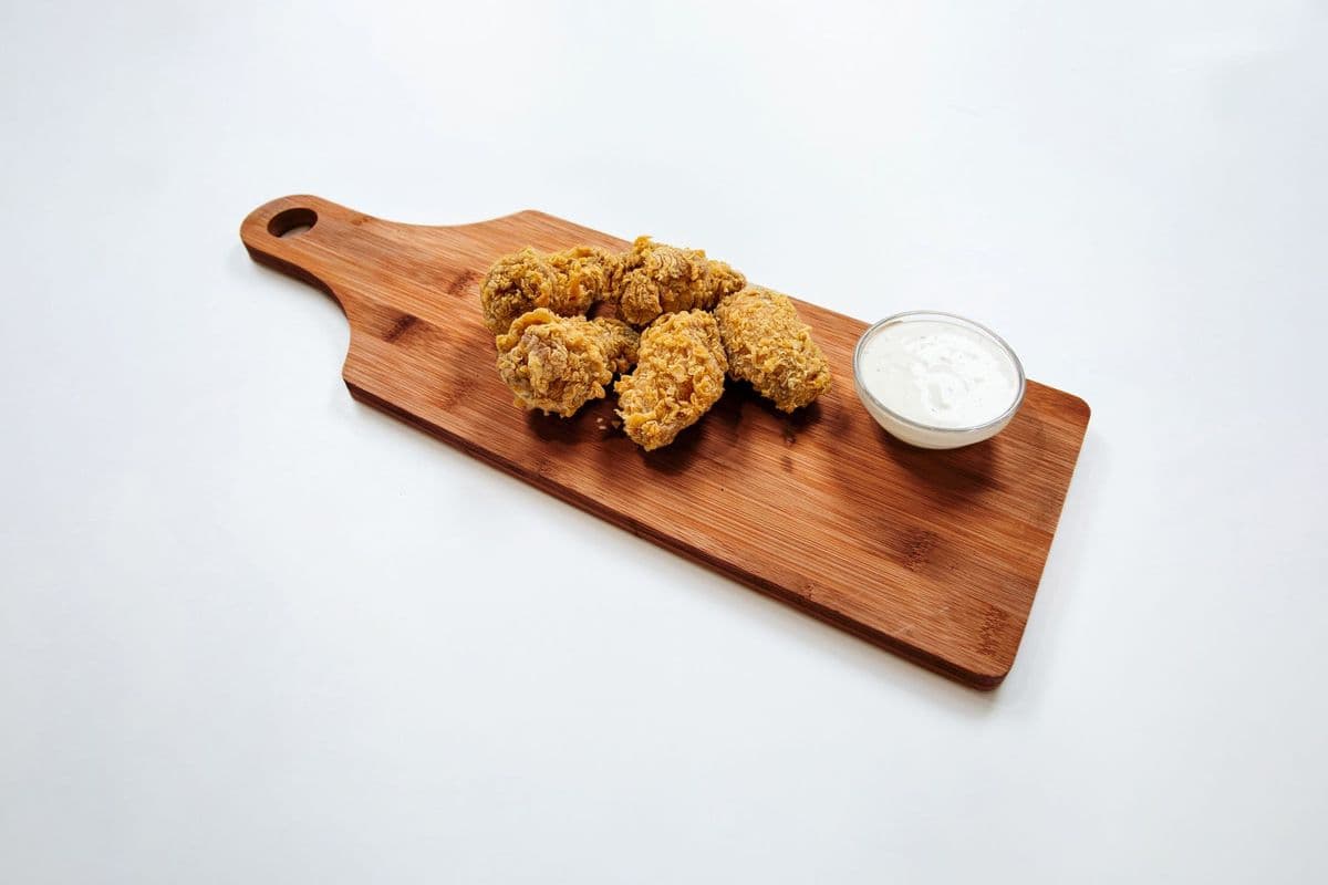 10 Pcs Fried Wings (898 Cal)