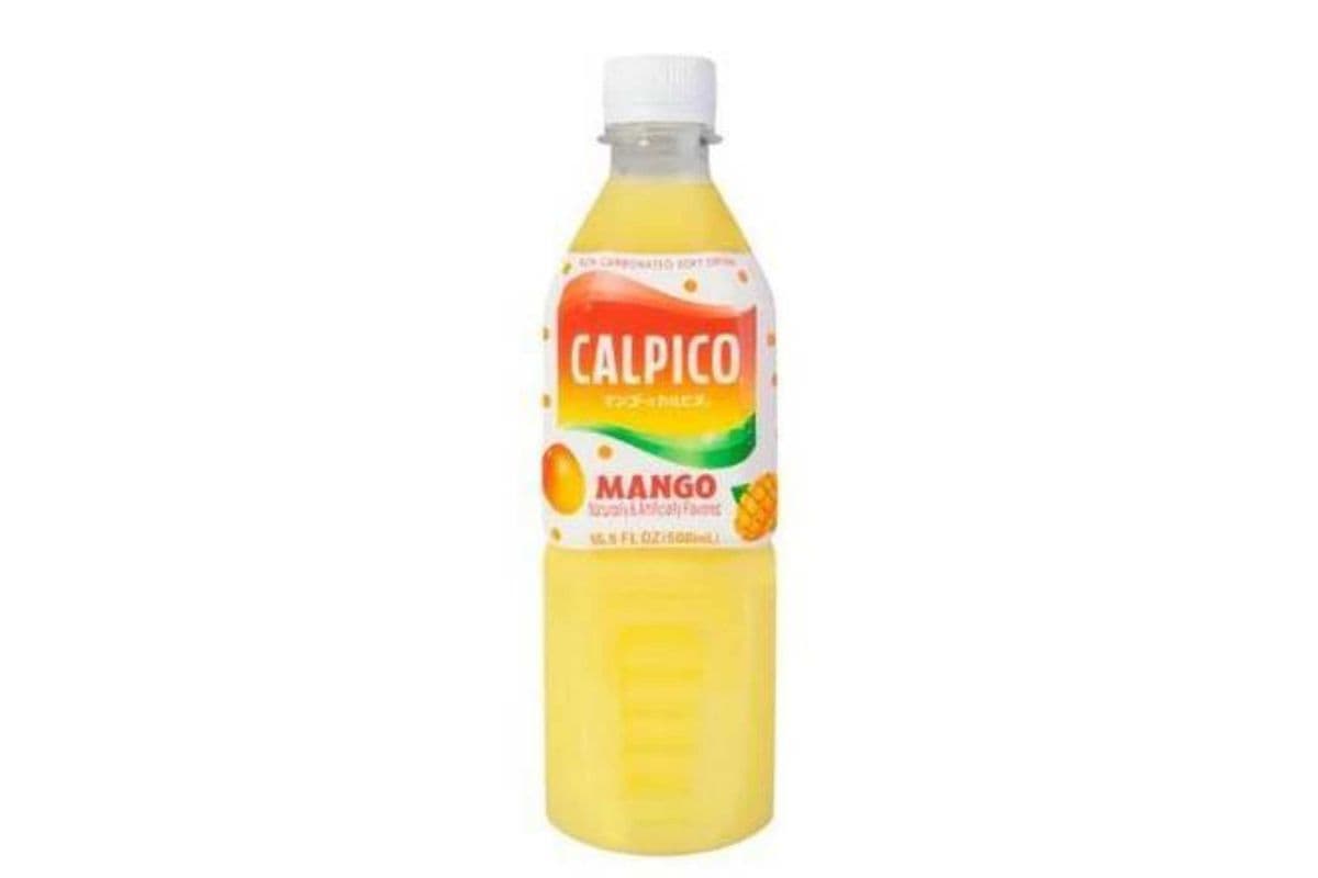 Calpico · Mango Flavour (500mL)