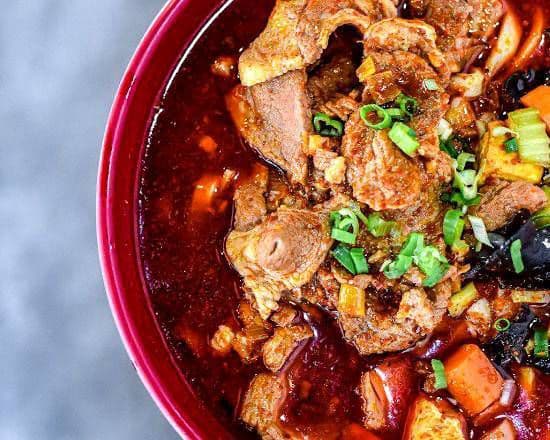 Spicy and Sour Pork Cold Noodle with Soup 岐山肉臊子汤凉皮