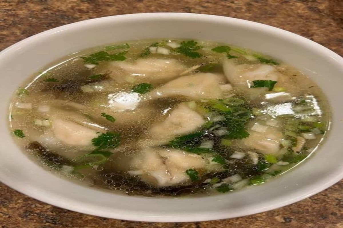 A5. Classic Wonton Soup
