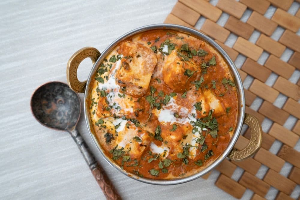 BOGO - Paneer Butter Masala with Butter Naan