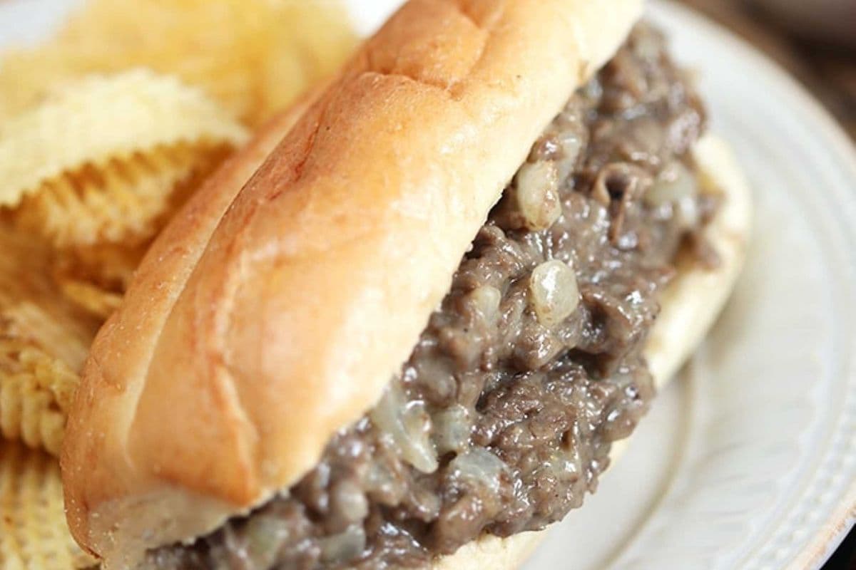 Steak Sandwich & 1 Side