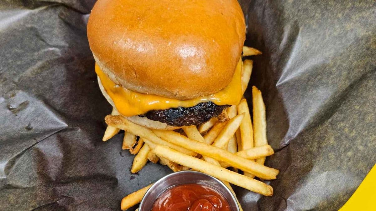 Kids' Half Pint Cheese Burger