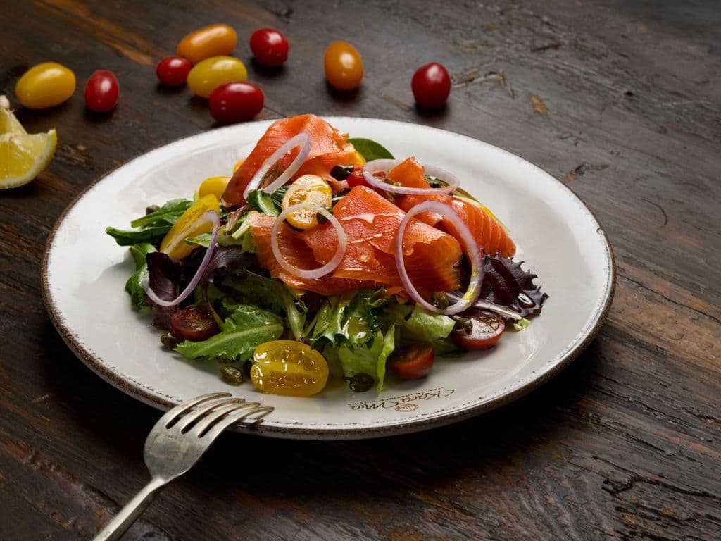 SMOKED SALMON SALAD