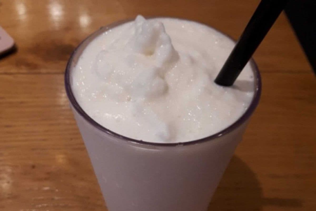 Vanilla Milkshake (16 oz)