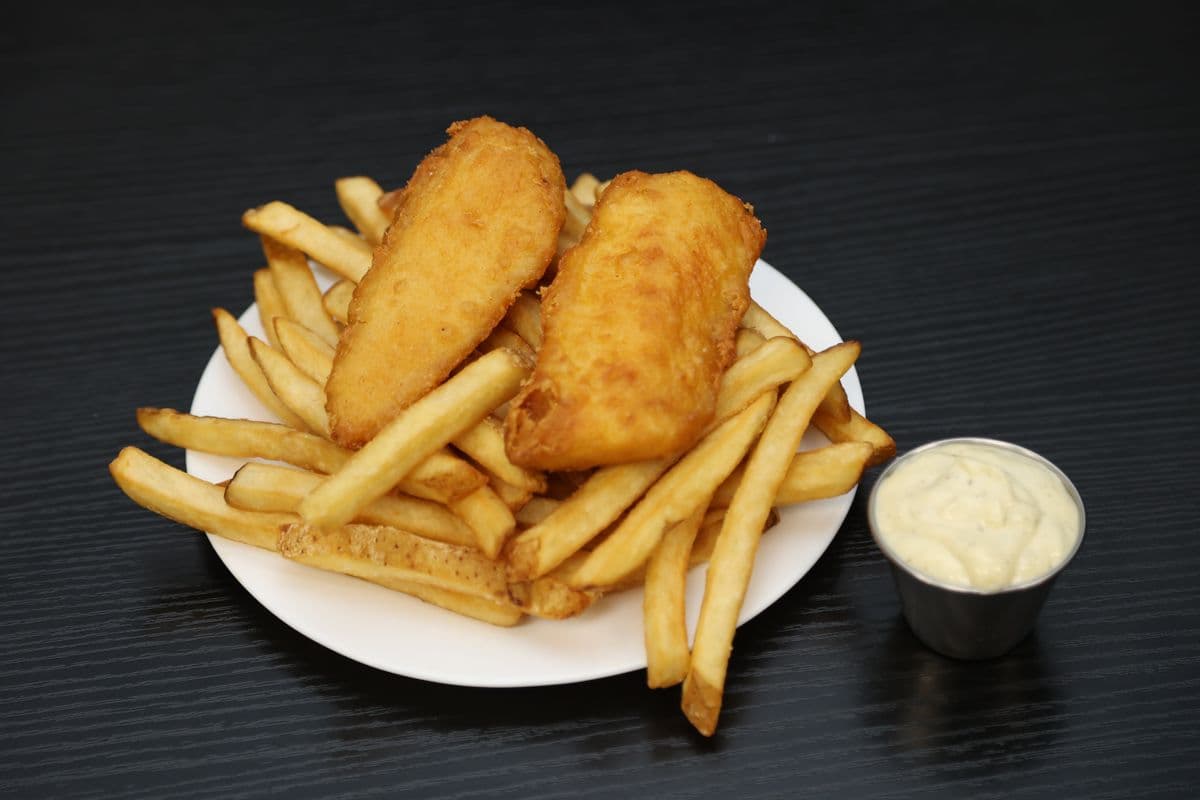 Cod and Chips (2 pcs)