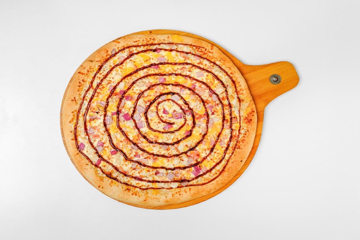 BOGO - 16" Extra-Large BBQ Chicken Bacon Feast Pizza (16")