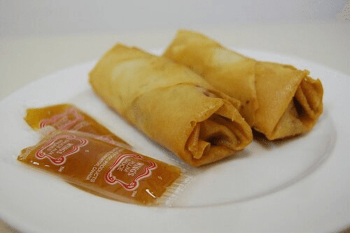 A1. Vegetarian Spring Roll (2 pcs)