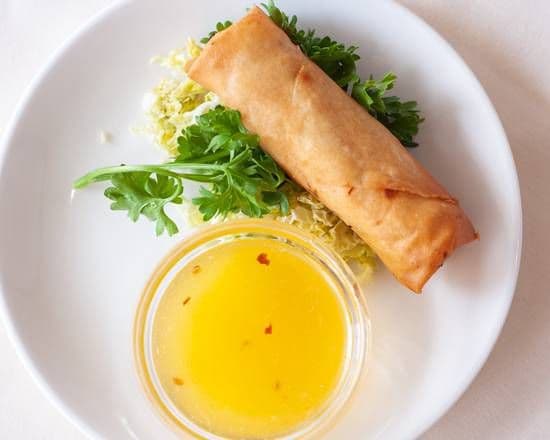 6. Rouleau de Printemps (1) / Spring Roll (1)