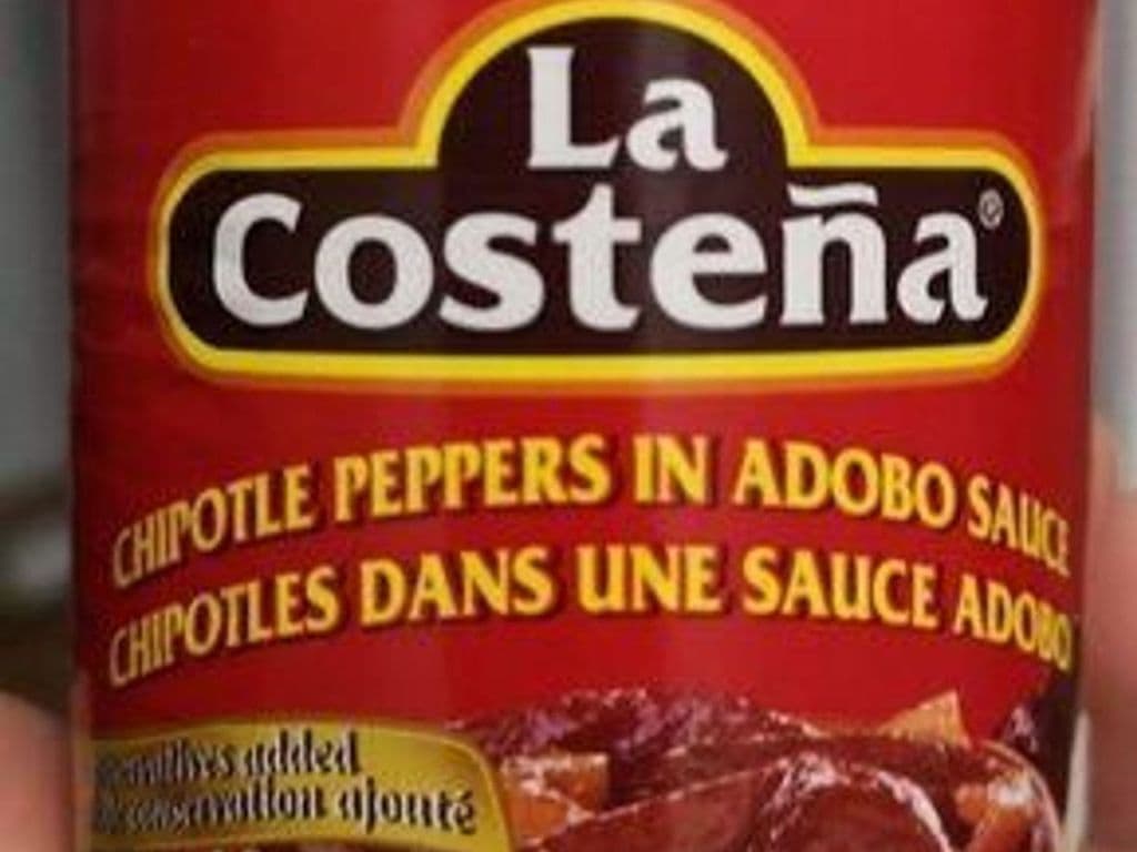 La Costena Chipotle Peppers in Adobo 186ml