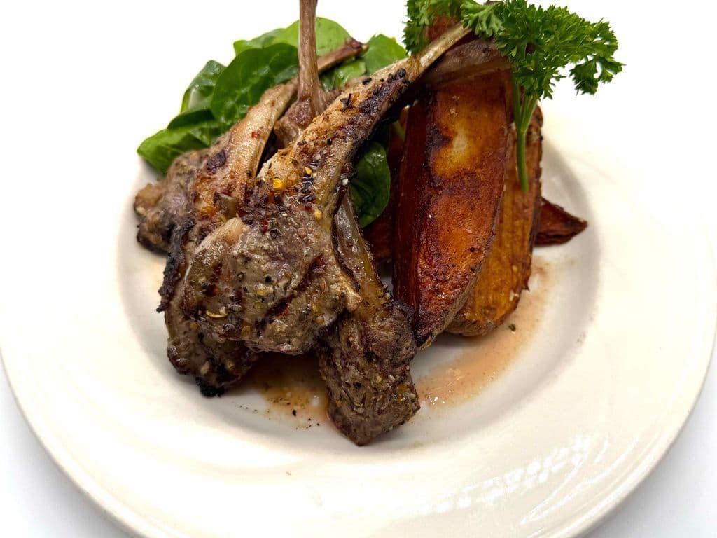 Côtelettes d'Agneau / Lamb Chops