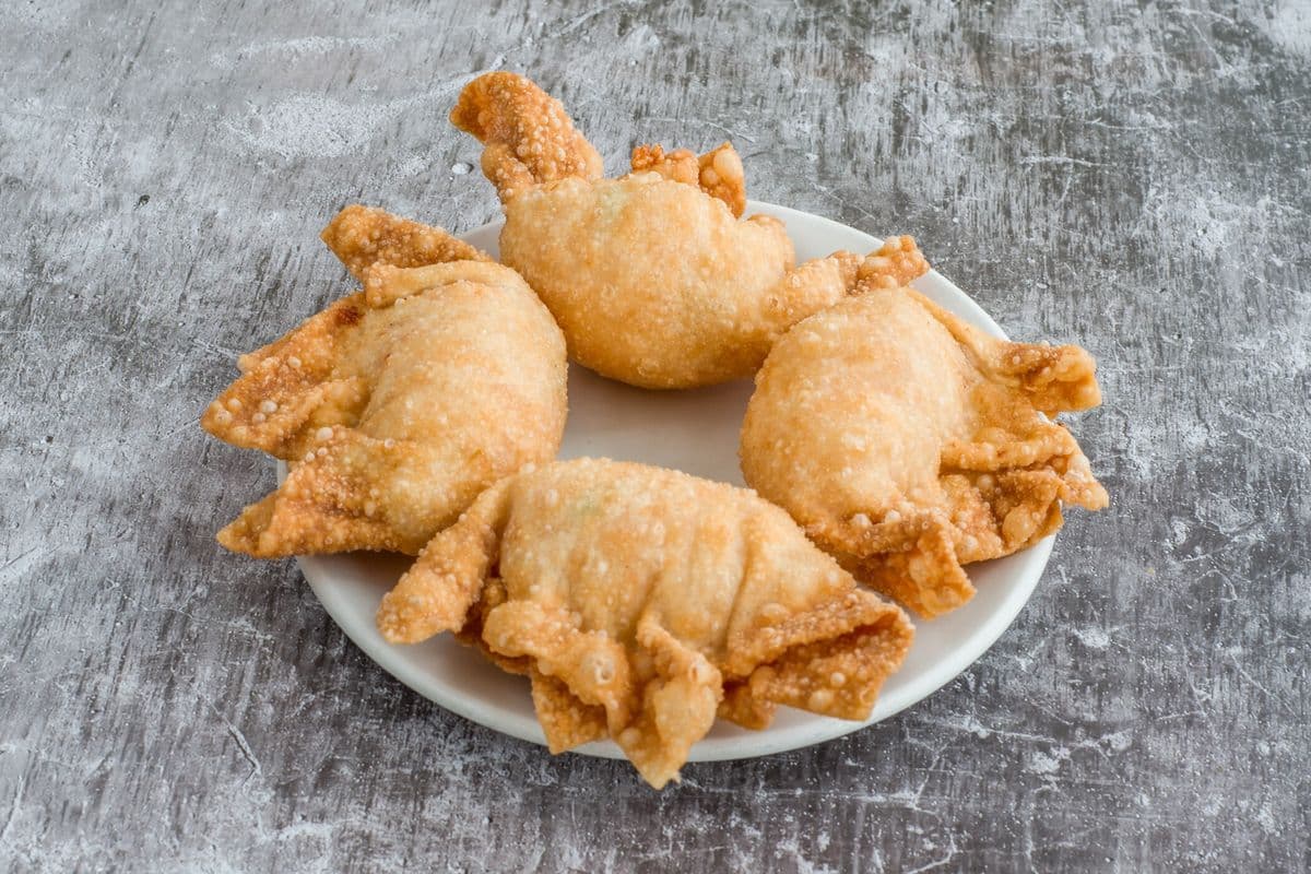 14. Deep-Fried Prawn Dumpling with Mayo